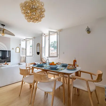 Appartement Raffinement Cœur De Lumineux *